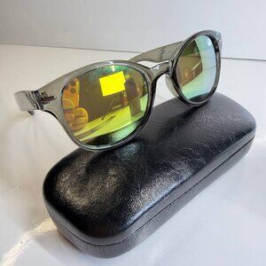 Body Glove Pelican Sunglasses – Polarized Style Look – Sport Casual Design